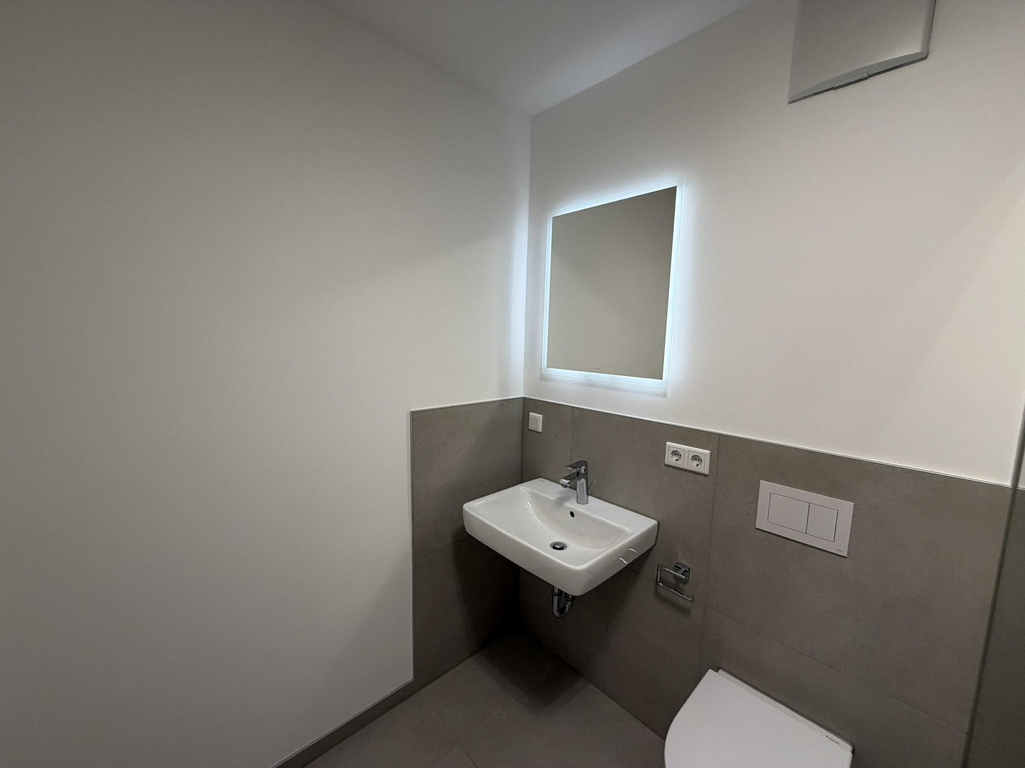 *RESERVIERT* Kernsanierte 2-Zimmer-Wohnung in Waldrandlage in Bonn-Dottendorf – Am Quirinusbrunnen 10, 53129 Bonn(Dottendorf) – Vorschaubild 8