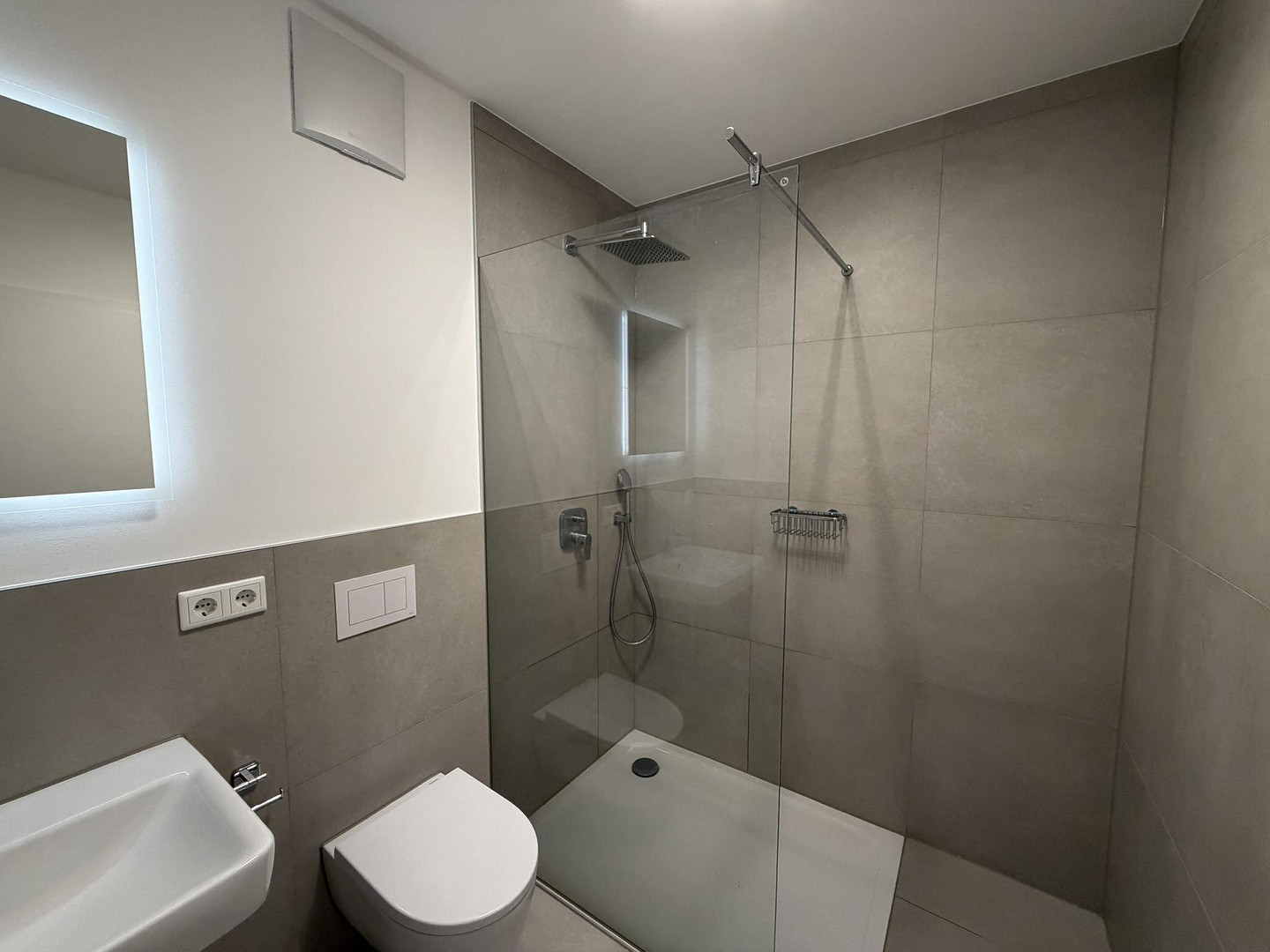 *RESERVIERT* Kernsanierte 2-Zimmer-Wohnung in Waldrandlage in Bonn-Dottendorf – Am Quirinusbrunnen 10, 53129 Bonn(Dottendorf) – Vorschaubild 7