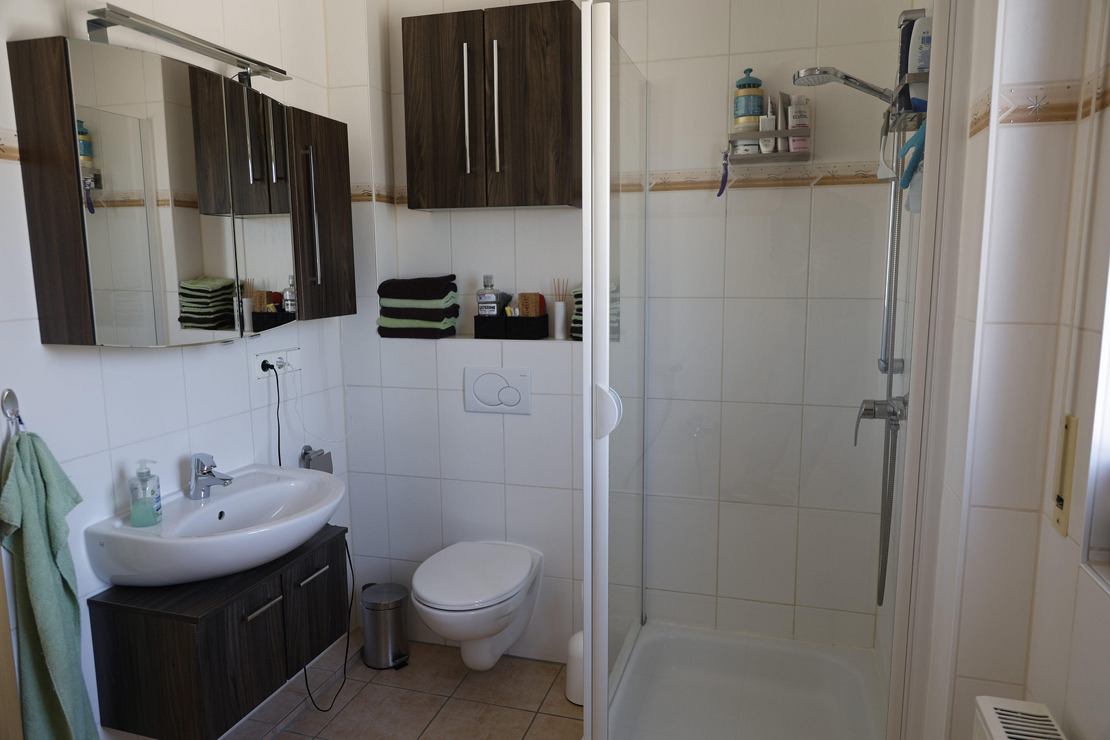 Gepflegtes Reihenmittelhaus mit großer Terrasse und voll unterkellert – Oppenheim – Vorschaubild 18