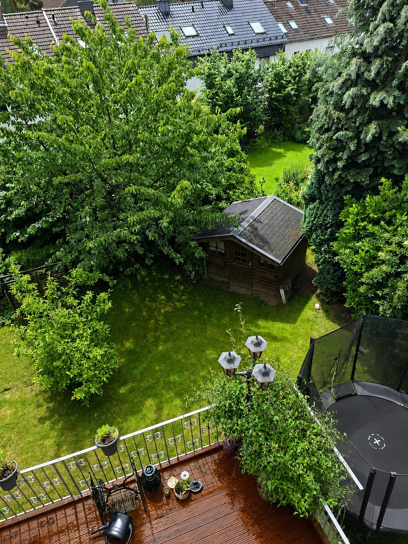 Schönes 2-3 Familienhaus in Solingen-Höhscheid. Ideal für Wohnen, Arbeiten oder als Kapitalanlage – Solingen – Vorschaubild 11