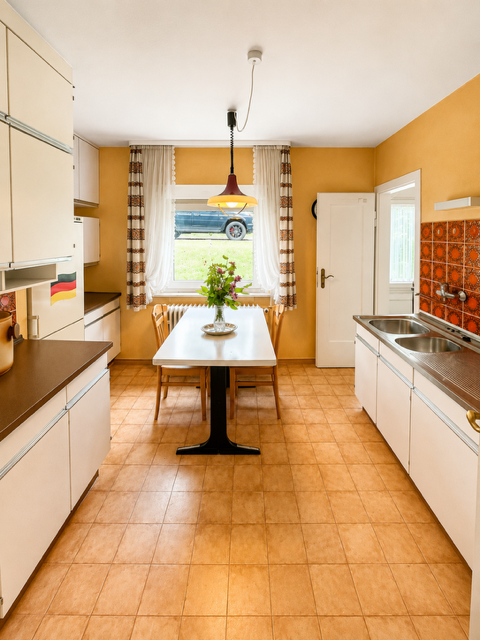 #Alleinlage #parkähnlicher Garten #Südhang #Stadtvilla #2-Familienhaus #provisionsfrei – Ersinger Straße 98, 75179 Pforzheim – Vorschaubild 22