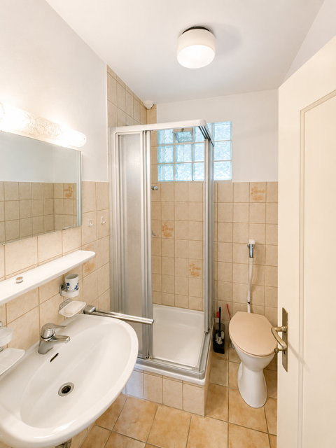#Alleinlage #parkähnlicher Garten #Südhang #Stadtvilla #2-Familienhaus #provisionsfrei – Ersinger Straße 98, 75179 Pforzheim – Vorschaubild 15