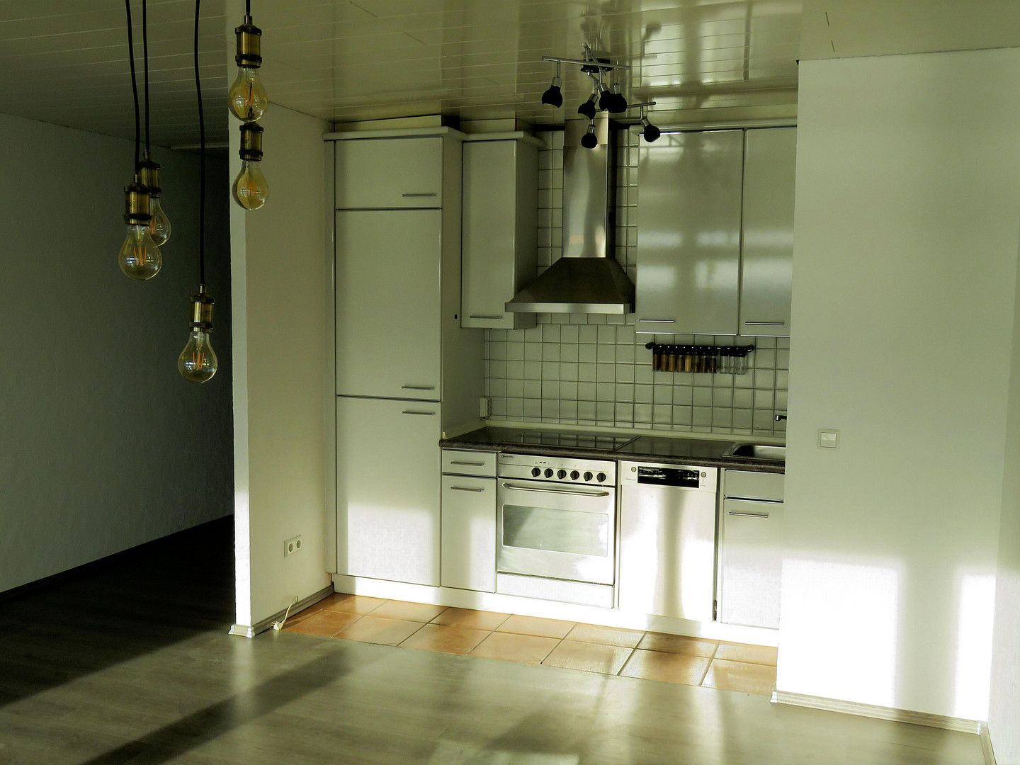 Schöne Penthouse ETW 16. Stock; Schwimmbad & Sauna – Am Mühlengraben 24, 38440 Wolfsburg – Vorschaubild 14
