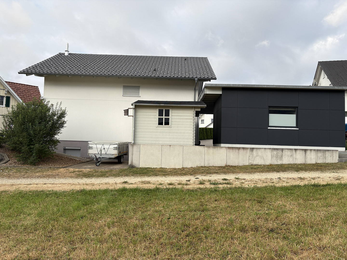 Modernes Schwörer-Einfamilienhaus mit Smart Home, PV-Anlage und großem Grundstück in Gosheim – Auf Strieglen 2, 78559 Gosheim – Vorschaubild 6