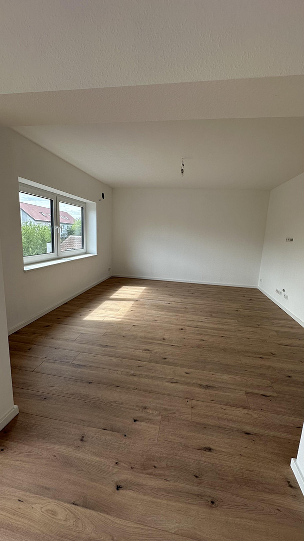 Moderne 4-Zimmer-Wohnung mit großer Dachterrasse, Einbauküche und Stellplatz – Österreicher Weg 27, 33102 Paderborn – Vorschaubild 7