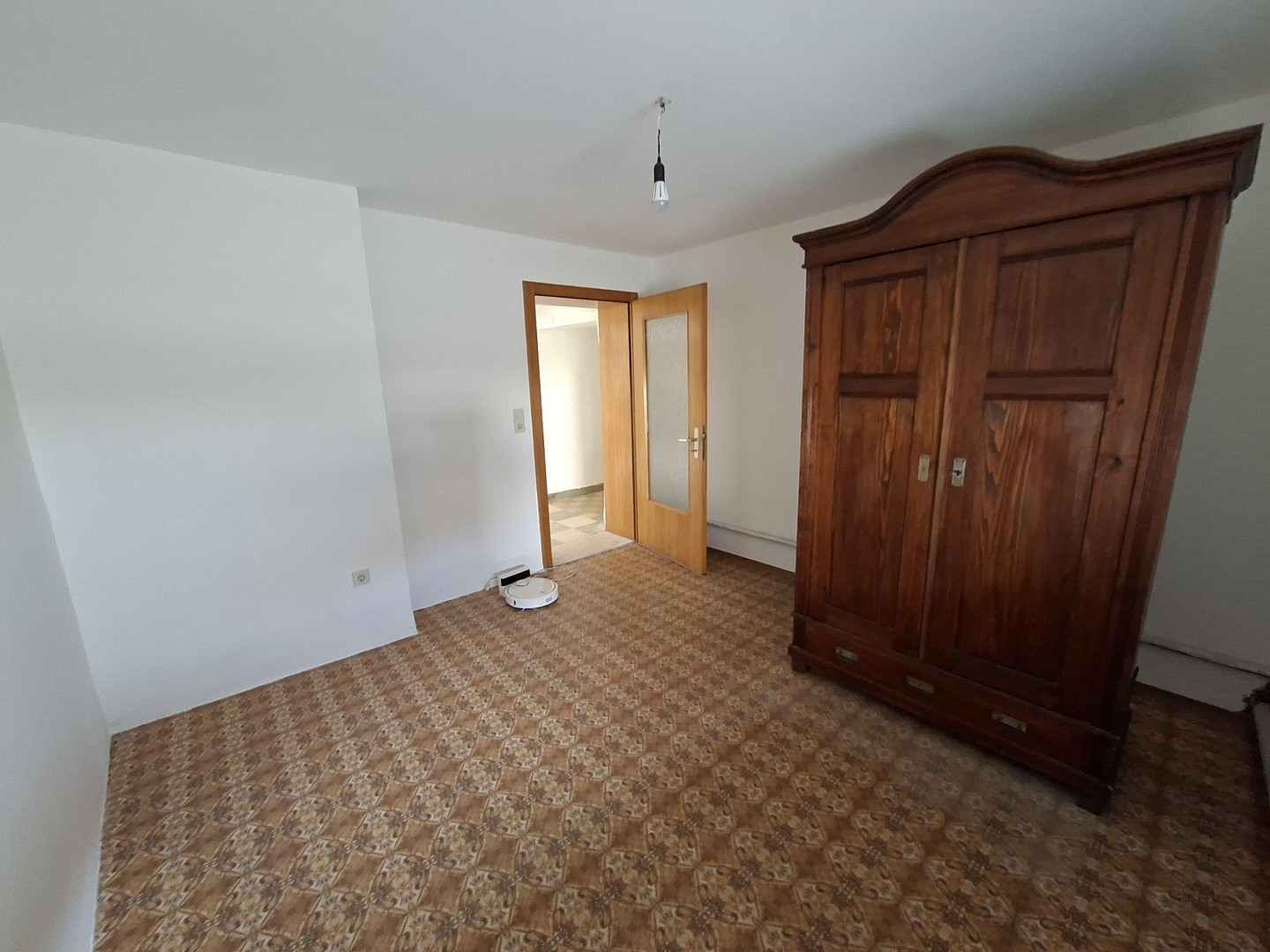 Wohn-/Geschäftshaus mit 2 Wohneinheiten, ehem. Bäckereifachgeschäft und Gewerbe-/Nutzflächen – Tassilostraße 7, 85126 Münchsmünster – Vorschaubild 8
