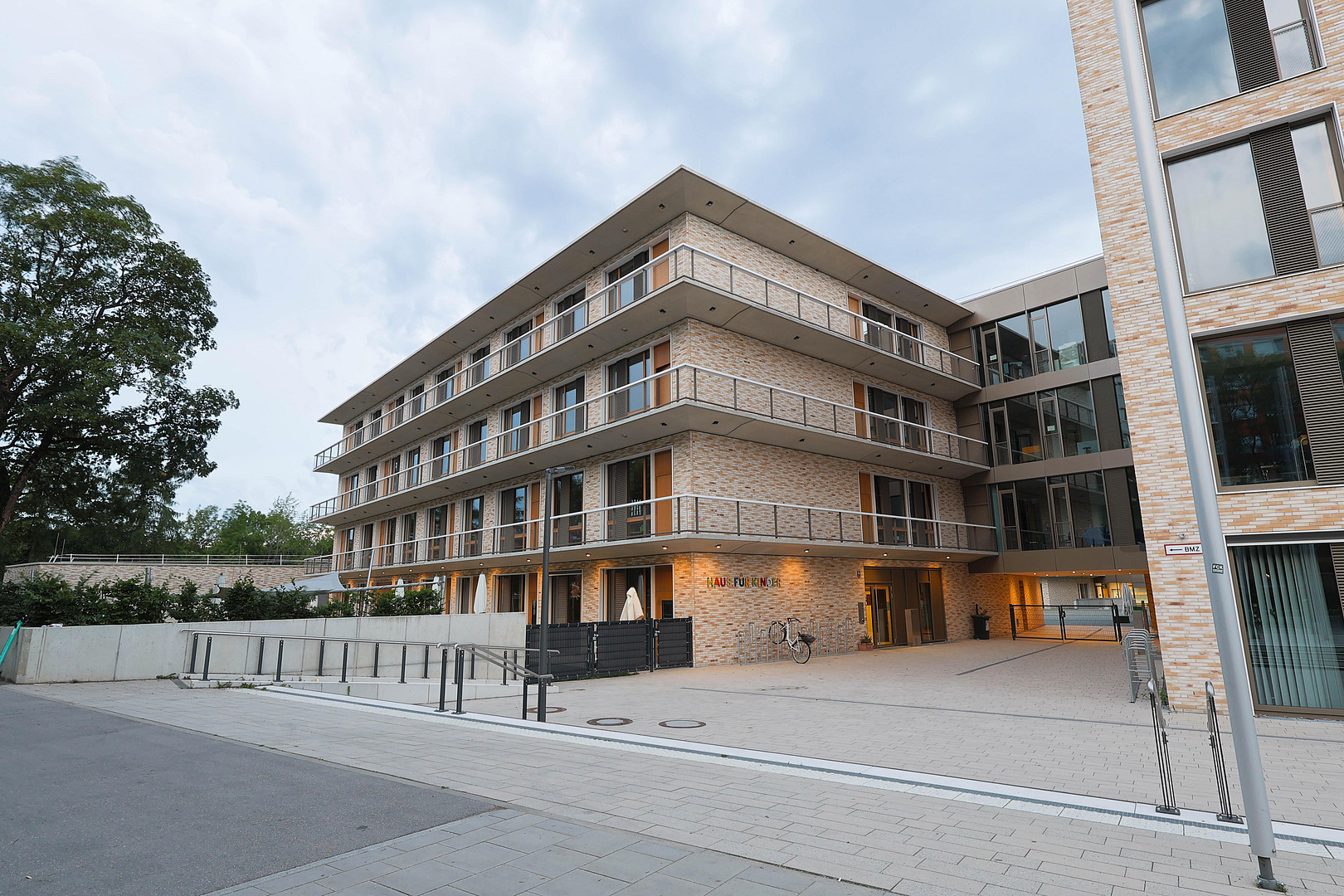 Provisionsfrei & Bezugsfrei! 3-Zimmer-Wohnung mit Loggia nähe Ostpark! – 81735 München(Ramersdorf) – Vorschaubild 14