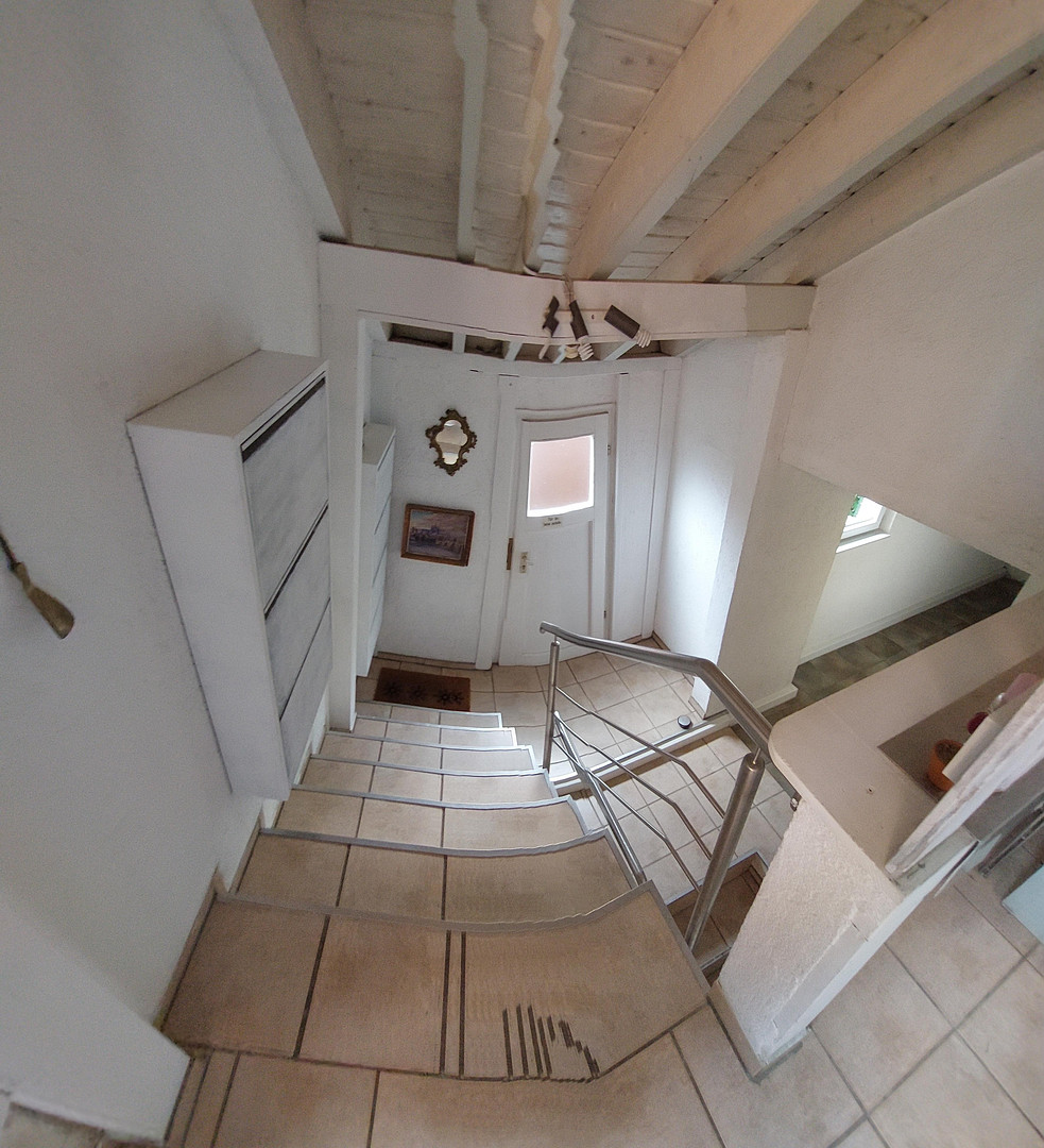 Wohnen wie im Haus: 4,5-Zimmer-Maisonette mit Garten, Sauna, Garage und Aussicht bis zum Funkturm – Egerlandstraße 17, 76228 Karlsruhe(Grünwettersbach) – Vorschaubild 15