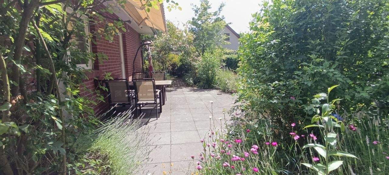 Ruheoase zwischen Elbe, Feld & Wald – Hamburg(Iserbrook) – Vorschaubild 24