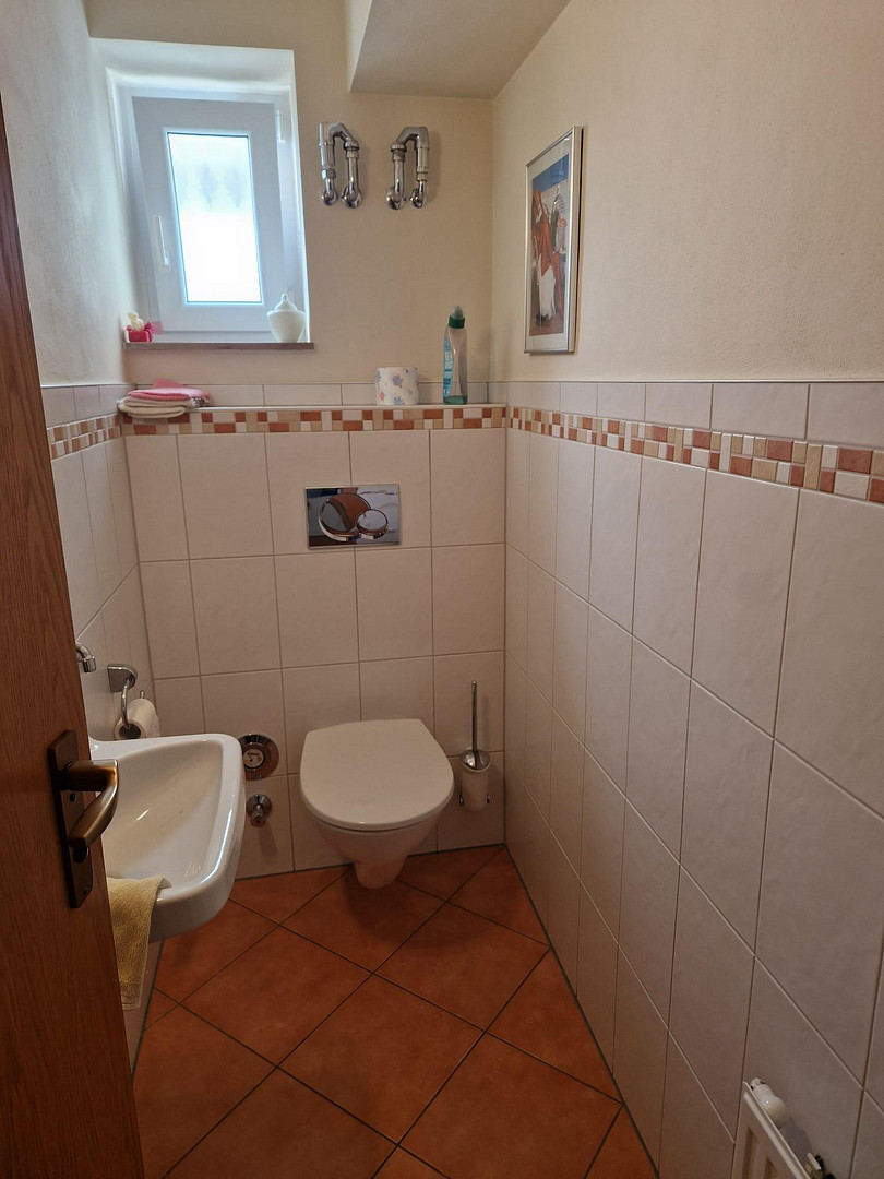 3-Zimmer-Penthouse mit großer Dachterrasse, Aufzug & Garage ohne  Käuferprovision – Mäulenstr.27, 70327 Stuttgart(Untertürkheim) – Vorschaubild 12