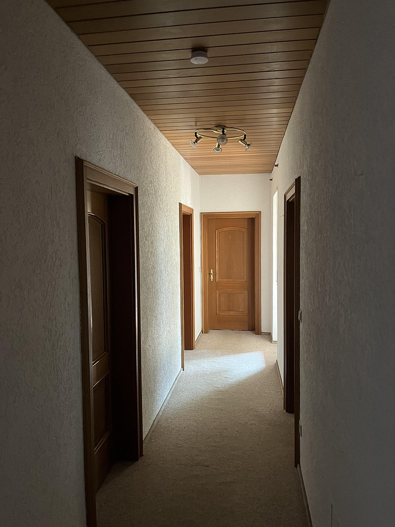 Großzügiger Bungalow mit Traumgrundstück, Dreifachgarage in Markt Eichendorf – provisionsfrei – Eichendorf – Vorschaubild 18