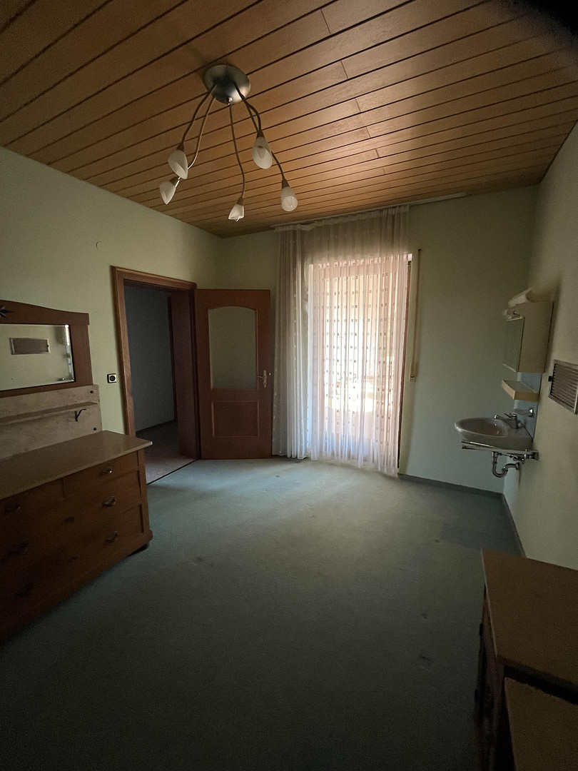 Großzügiger Bungalow mit Traumgrundstück, Dreifachgarage in Markt Eichendorf – provisionsfrei – Eichendorf – Vorschaubild 21