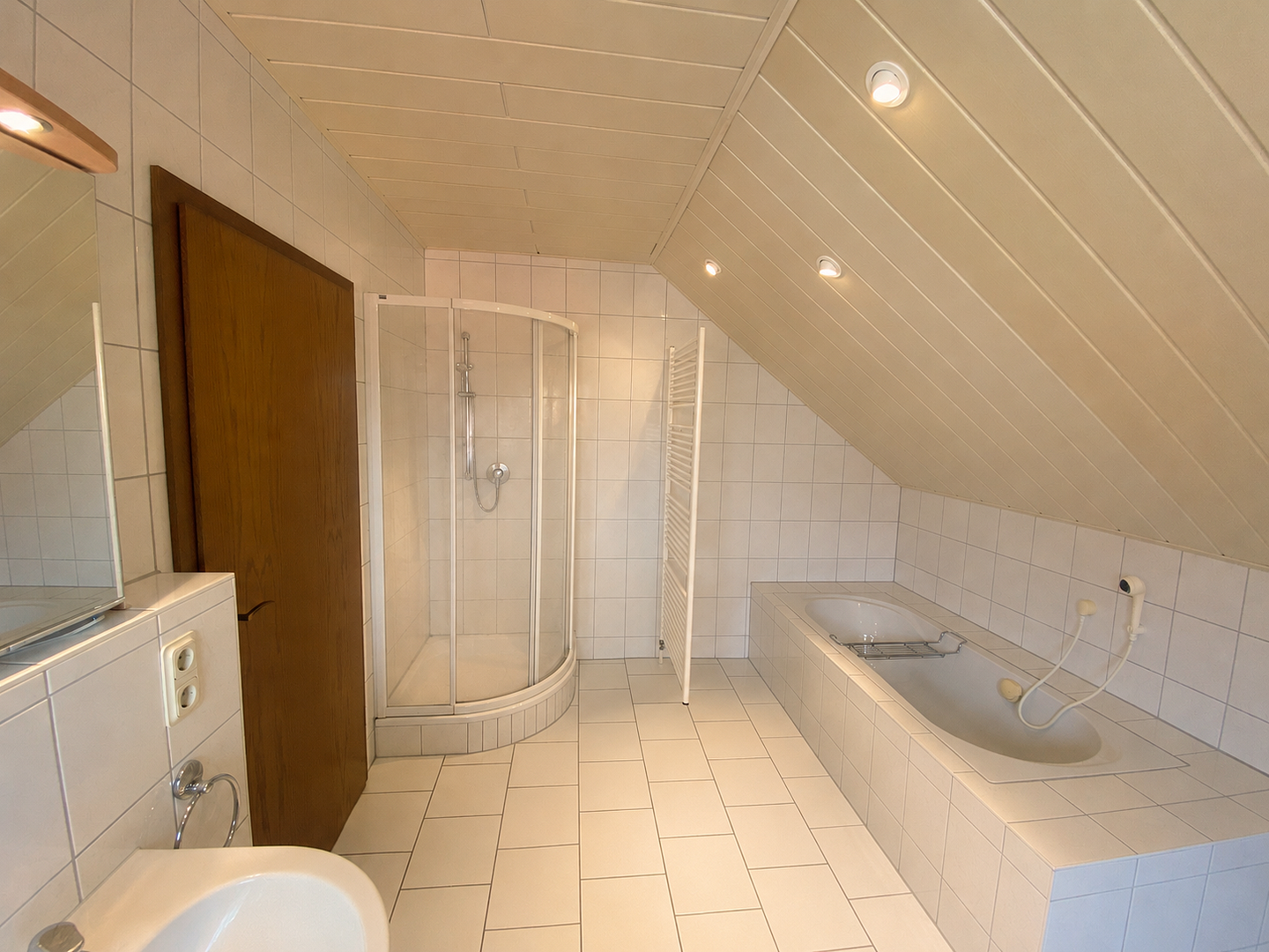 Wellness inklusive: Freistehendes Einfamilienhaus mit Sauna in Erfurt-Stotternheim – Erfurt(Stotternheim) – Vorschaubild 11