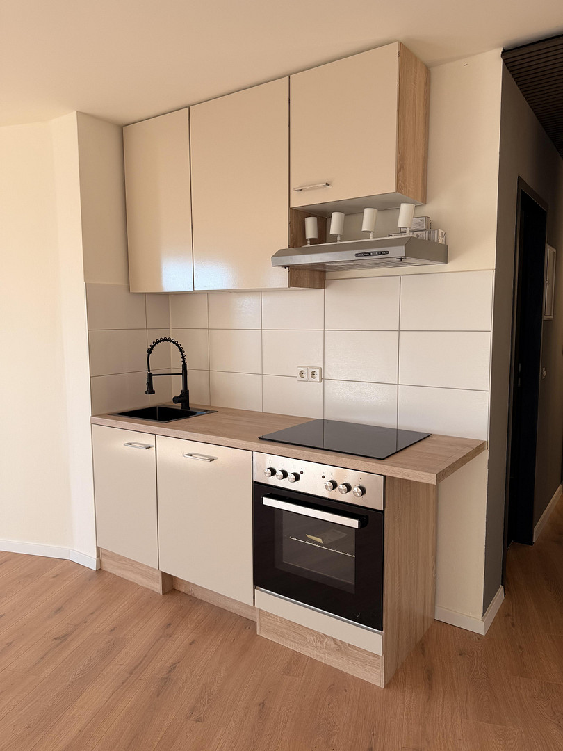 renovierte 2 Raum Wohnung mit Klima, EBK und TG Stellplatz – Rackwitz(Neu-Schladitz) – Vorschaubild 4