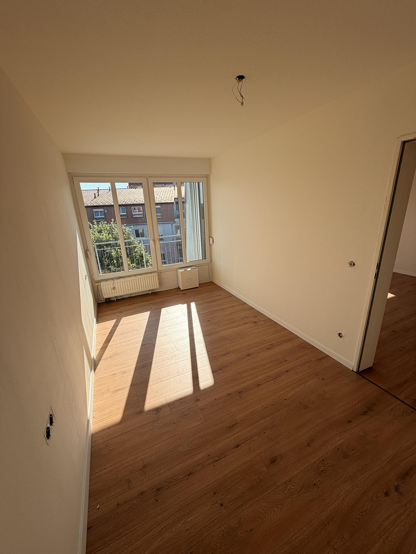 renovierte 2 Raum Wohnung mit Klima, EBK und TG Stellplatz – Rackwitz(Neu-Schladitz) – Vorschaubild 8
