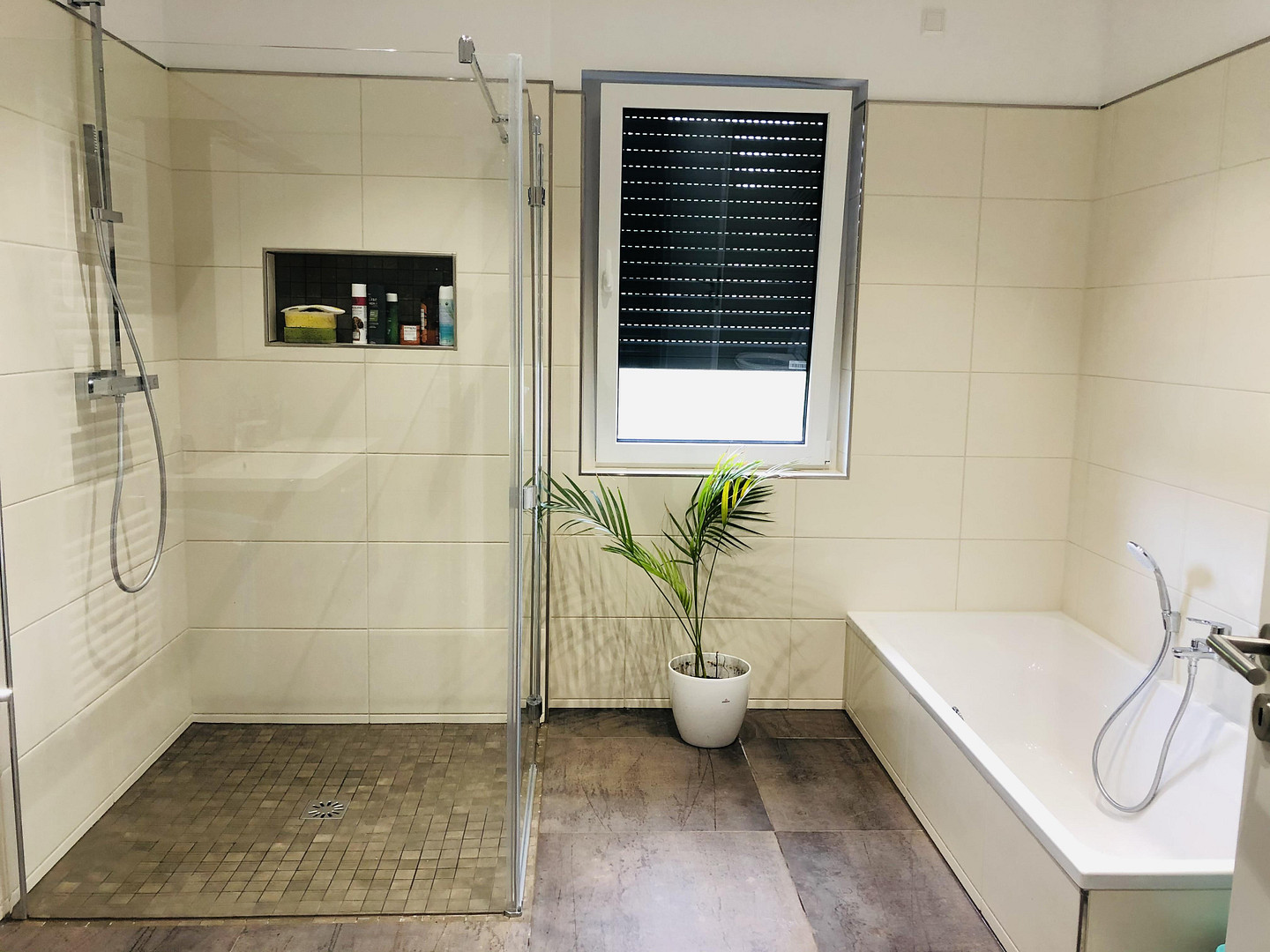 Moderner Bungalow – hochwertig ausgestattet, energieeffizient und naturnah – Geisingen(Aulfingen) – Vorschaubild 11