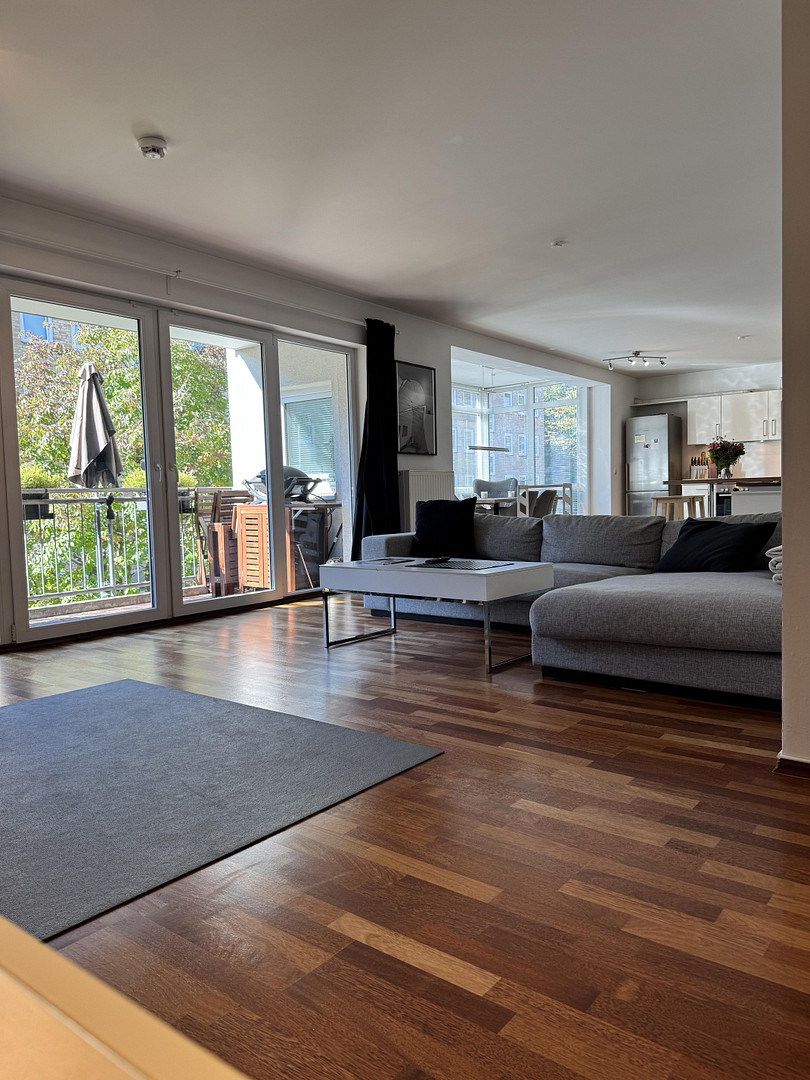 Provisionsfreie Beletage. Traumhafte 112m² (3,5-Zimmer) Wohnung in Uhlenhorst. Baujahr 2004. – Winterhuder Weg 43, 22085 Hamburg(Uhlenhorst) – Vorschaubild 2