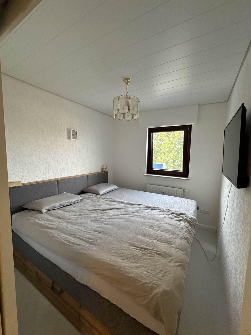 Sanierte Designer-2-Zimmer-Wohnung mit Stellplatz in Reutlingen-Sondelfingen, provisionsfrei – Hopfengartenstraße 94, 72766 Reutlingen(Sondelfingen) – Vorschaubild 4