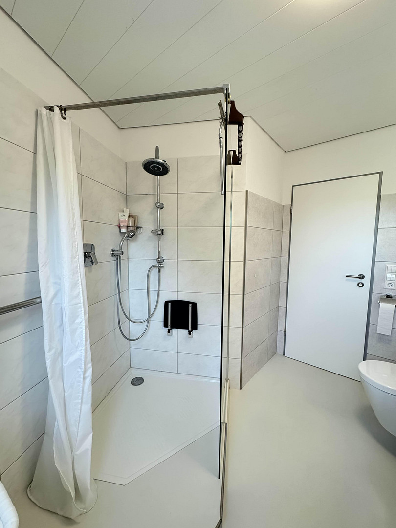 Sanierte Designer-2-Zimmer-Wohnung mit Stellplatz in Reutlingen-Sondelfingen, provisionsfrei – Hopfengartenstraße 94, 72766 Reutlingen(Sondelfingen) – Vorschaubild 12