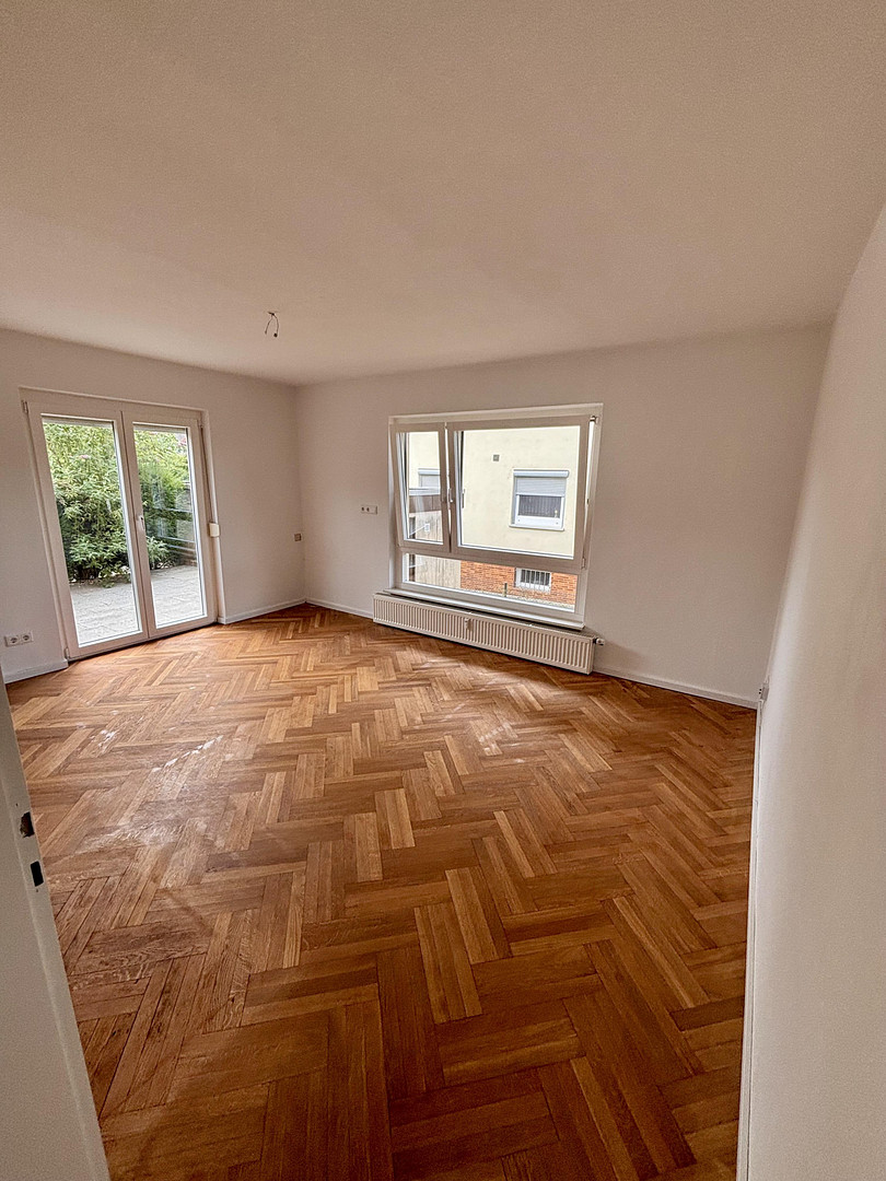 Saniertes 3-Familienhaus bietet viel Platz zur Eigennutzung oder als Wertanlage in Gingen – Gingen(Gingen an der Fils) – Vorschaubild 4