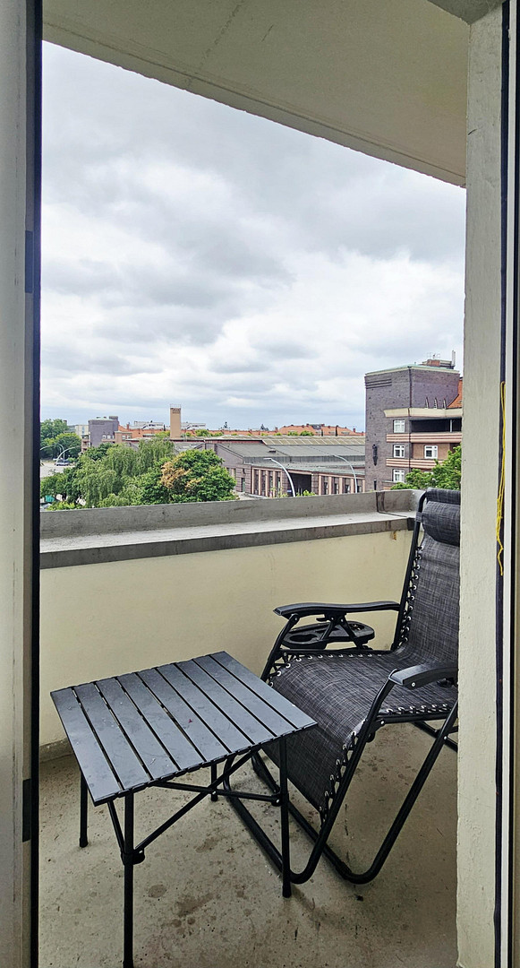 Von Privat! Sehr gut vermietete helle Wohnung, 2ZKB, gr. Balkon mit herrlichem Weitblick – Belfaster Strasse, 13349 Wedding – Vorschaubild 10