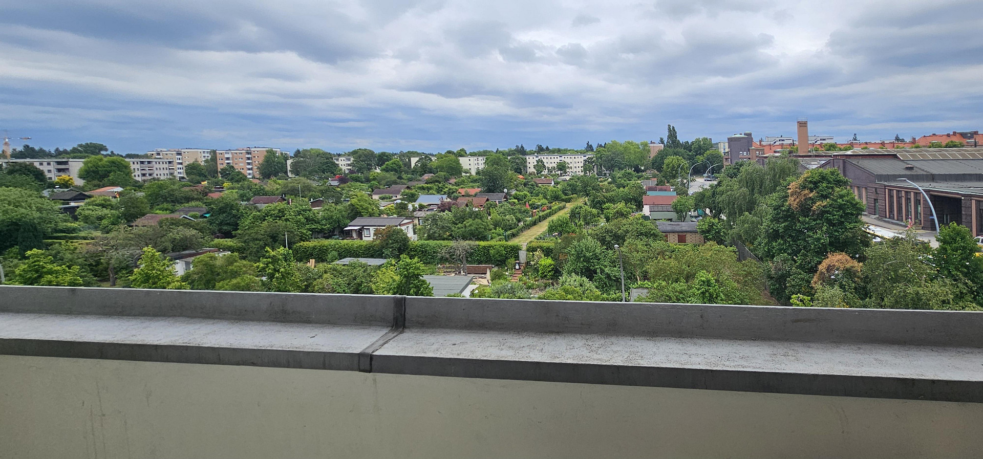 Von Privat! Sehr gut vermietete helle Wohnung, 2ZKB, gr. Balkon mit herrlichem Weitblick – Belfaster Strasse, 13349 Wedding – Vorschaubild 11