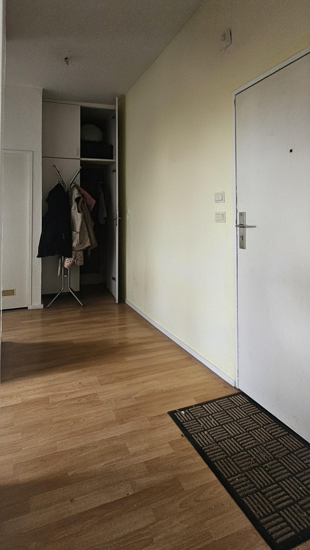 Von Privat! Sehr gut vermietete helle Wohnung, 2ZKB, gr. Balkon mit herrlichem Weitblick – Belfaster Strasse, 13349 Wedding – Vorschaubild 5