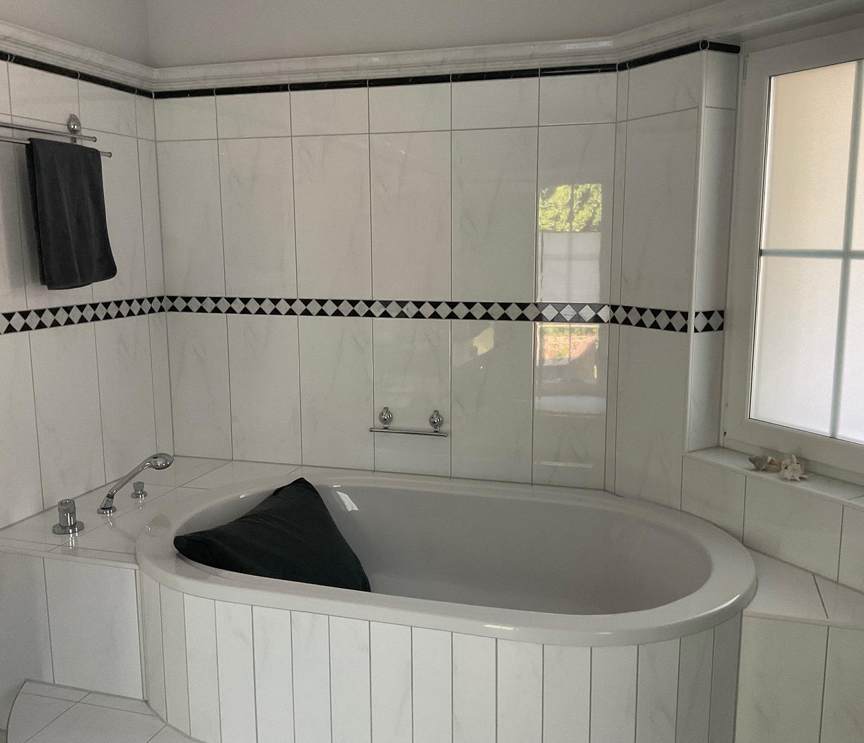 Repräsentative Premium-Villa auf 2.300 qm Parkgrundstück in bester Lage von Glienicke – Glienicke/Nordbahn – Vorschaubild 2