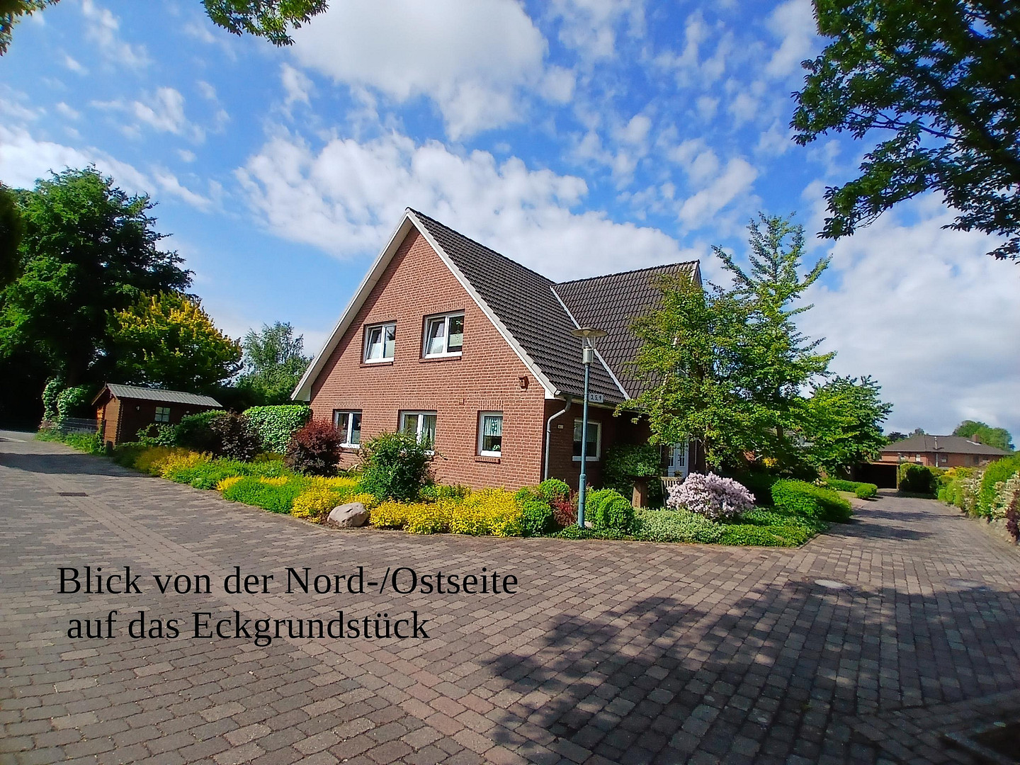 Freistehendes Einfamilienhaus mit Einliegerwohnung – Schenefeld – Vorschaubild 3