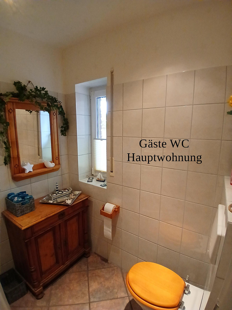Freistehendes Einfamilienhaus mit Einliegerwohnung – Schenefeld – Vorschaubild 12