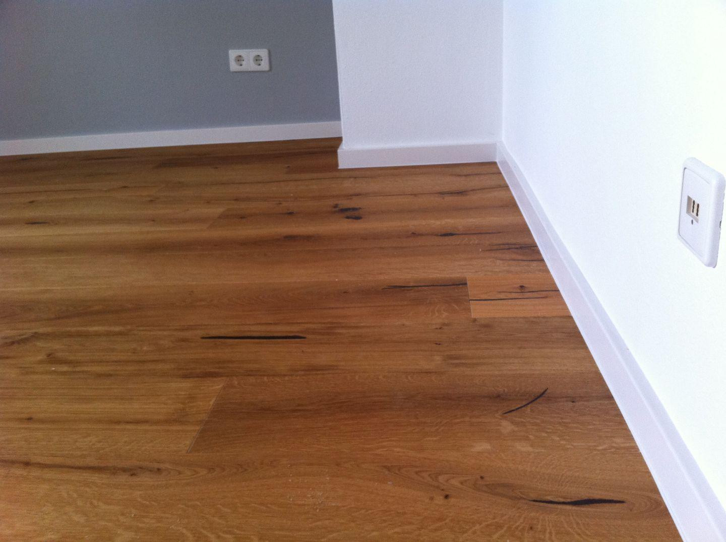 Exklusive Dachgeschosswohnung in Alleinlage – 2 Balkone - 2 Bäder – Reginastrasse 30, 81827 München(Trudering) – Vorschaubild 15