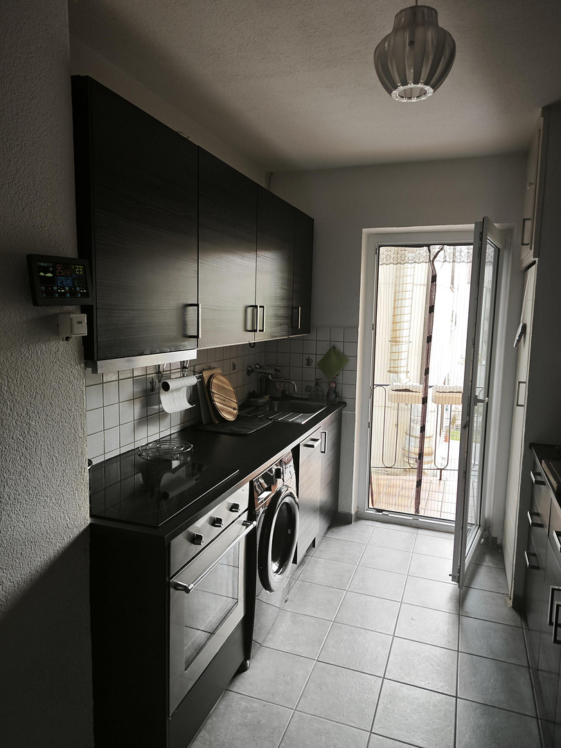 Provisionsfrei: Zentrum Neu-Ulm: Klimatisierte 3-Zimmer-Wohnung mit 2 Balkonen (74 m²) – Hermann-Köhl-Straße 18B, 89231 Neu-Ulm – Vorschaubild 3