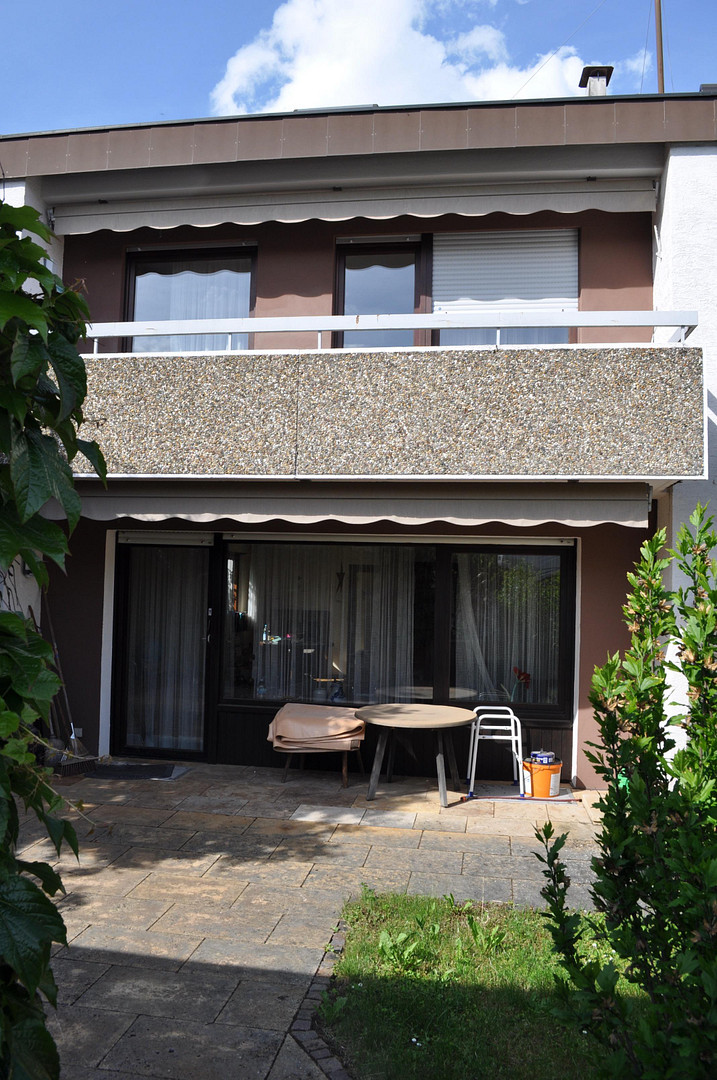 Familienfreundliches Reiheneckhaus in Top Lage in Ostfildern-Ruit