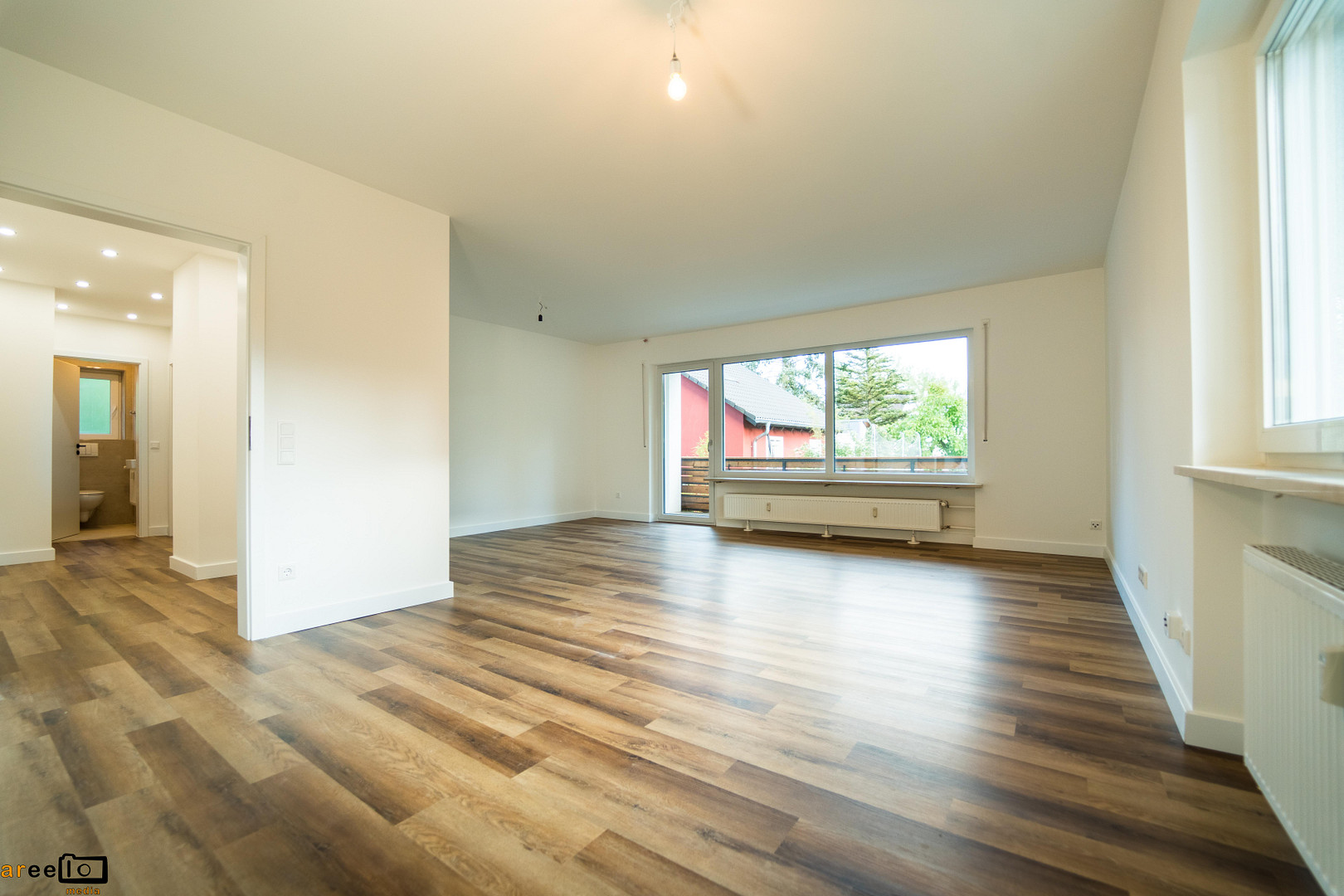 Modern sanierte 3-Zimmer-Wohnung mit Balkon & eigenem Garten – Erstbezug – 90768 Fürth(Burgfarrnbach) – Vorschaubild 4