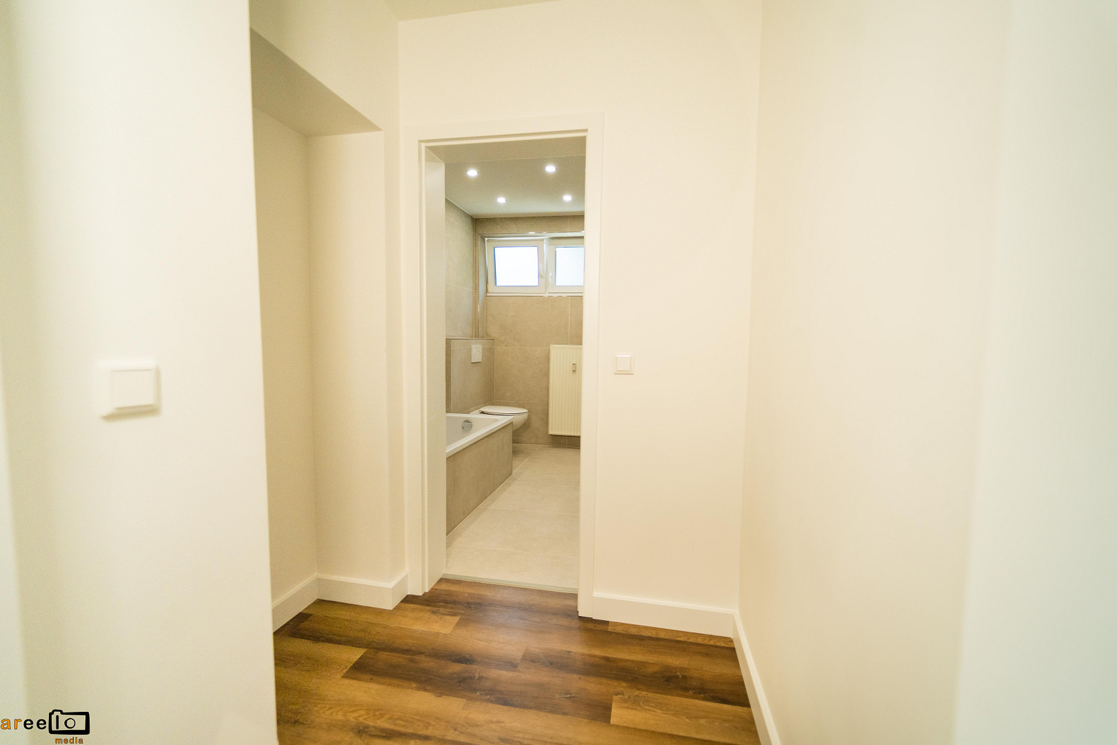 Modern sanierte 3-Zimmer-Wohnung mit Balkon & eigenem Garten – Erstbezug – 90768 Fürth(Burgfarrnbach) – Vorschaubild 13