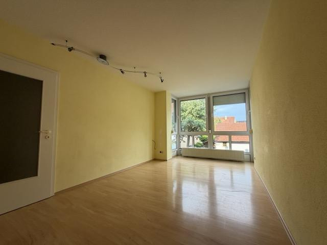 Modernes Familien-Reihenhaus in ruhiger Lage von Regensburg-Burgweinting – Käthe-Dorsch-Weg 12, 93055 Regensburg(Burgweinting) – Vorschaubild 7