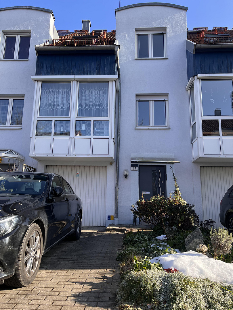 Modernes Familien-Reihenhaus in ruhiger Lage von Regensburg-Burgweinting – Käthe-Dorsch-Weg 12, 93055 Regensburg(Burgweinting) – Vorschaubild 4