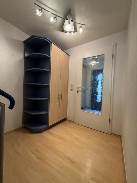 Modernes Familien-Reihenhaus in ruhiger Lage von Regensburg-Burgweinting – Käthe-Dorsch-Weg 12, 93055 Regensburg(Burgweinting) – Vorschaubild 9