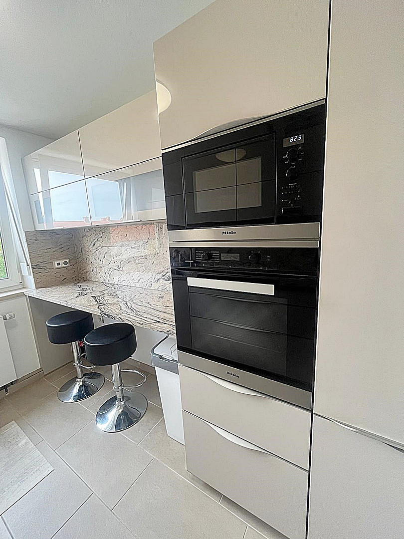 Stilvoll kernsanierte 3-Zimmer-Wohnung in Ingolstadt – einziehen und wohlfühlen – Ingolstadt – Vorschaubild 2