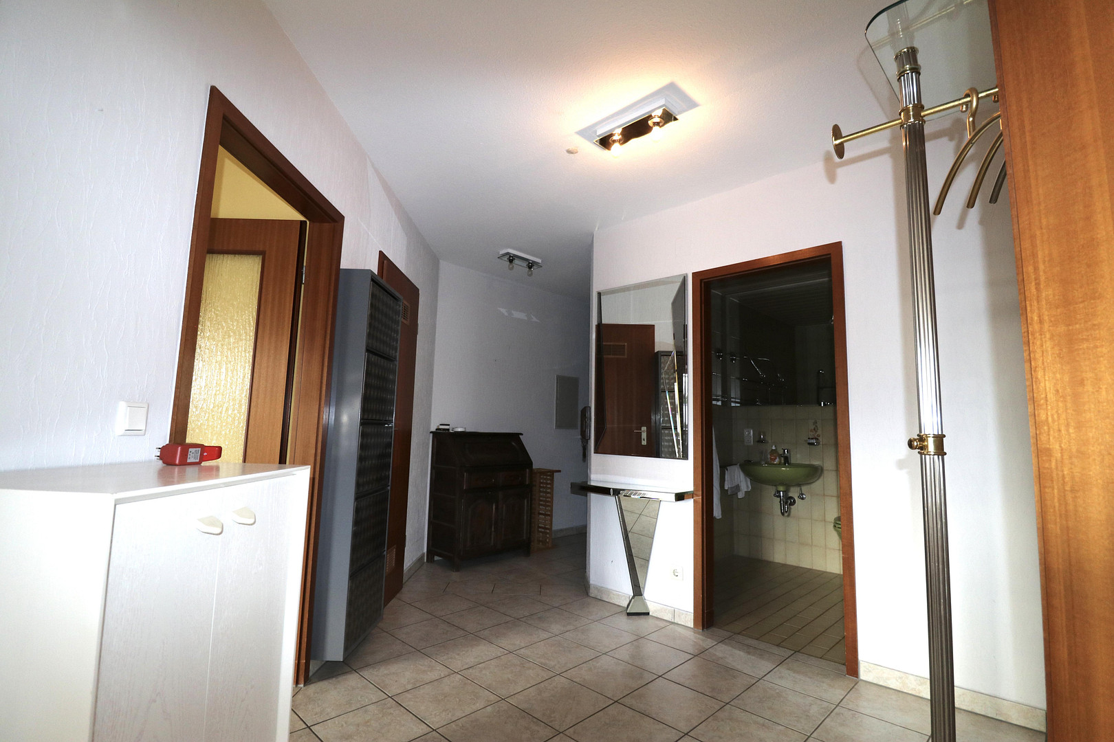 Nähe Klinikum Fürth - Gepflegte 2-Zimmer-Wohnung – Fürth – Vorschaubild 3