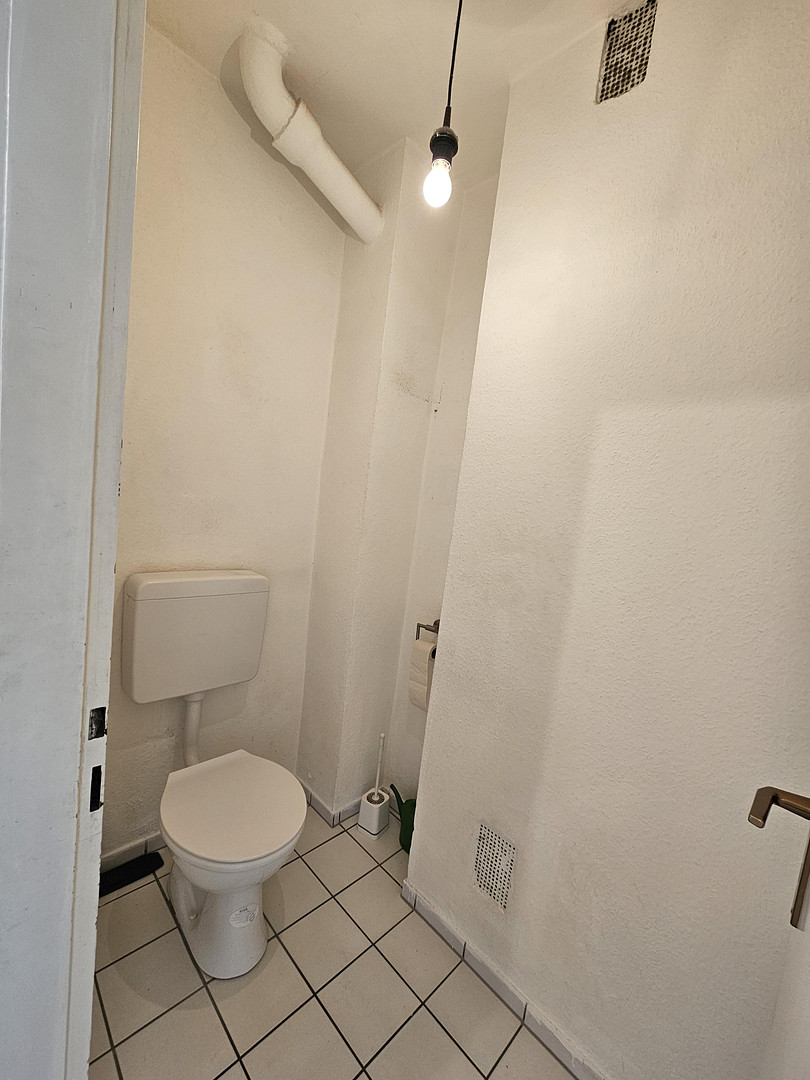 Leere Wohnung mit schönem Schnitt in Citylage – Sonnenstr. 36, 40227 Düsseldorf(Oberbilk) – Vorschaubild 10