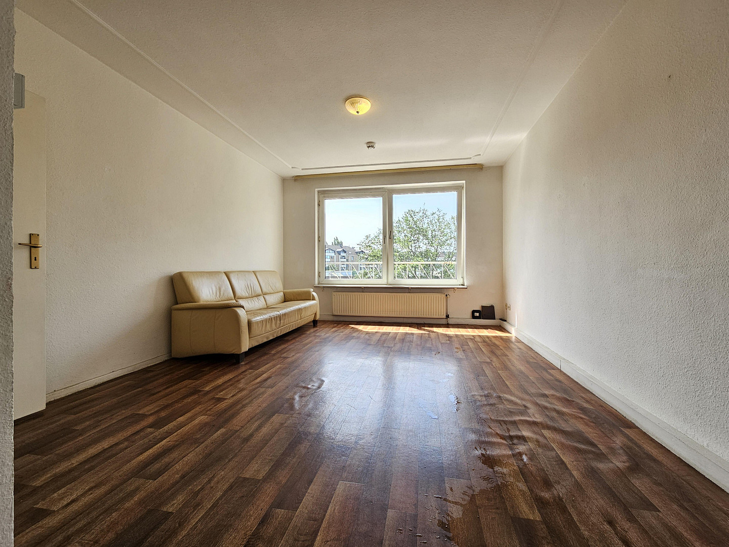 Leere Wohnung mit schönem Schnitt in Citylage – Sonnenstr. 36, 40227 Düsseldorf(Oberbilk) – Vorschaubild 3
