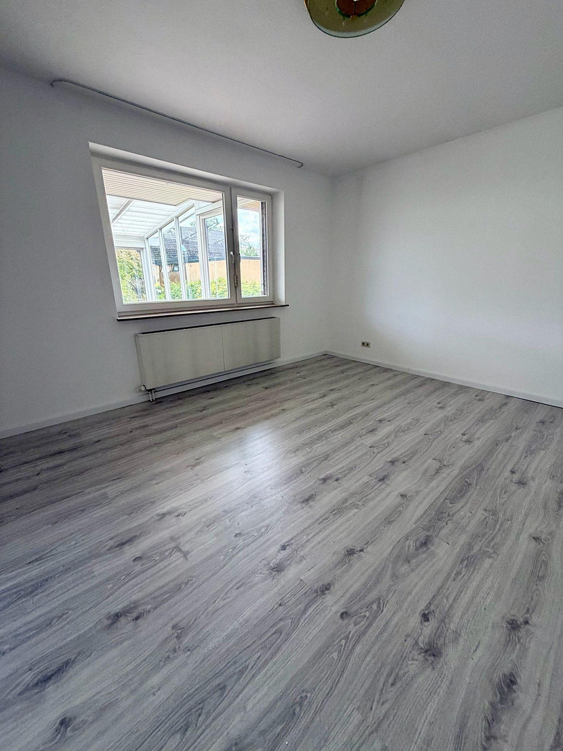 Exklusives Einfamilienhaus mit Panorama-Wintergarten, Sauna, Pelletheizung & Traumgarten in Melbeck – Sonnenring 4, 21406 Melbeck – Vorschaubild 22
