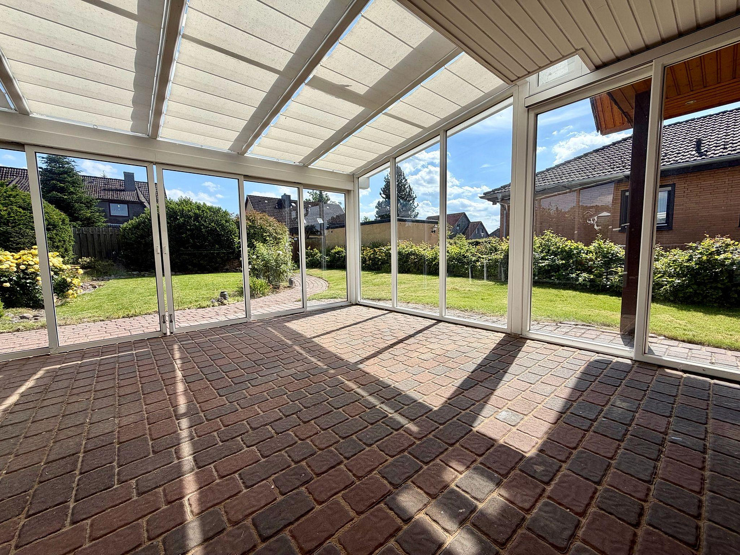 Exklusives Einfamilienhaus mit Panorama-Wintergarten, Sauna, Pelletheizung & Traumgarten in Melbeck – Sonnenring 4, 21406 Melbeck – Vorschaubild 13