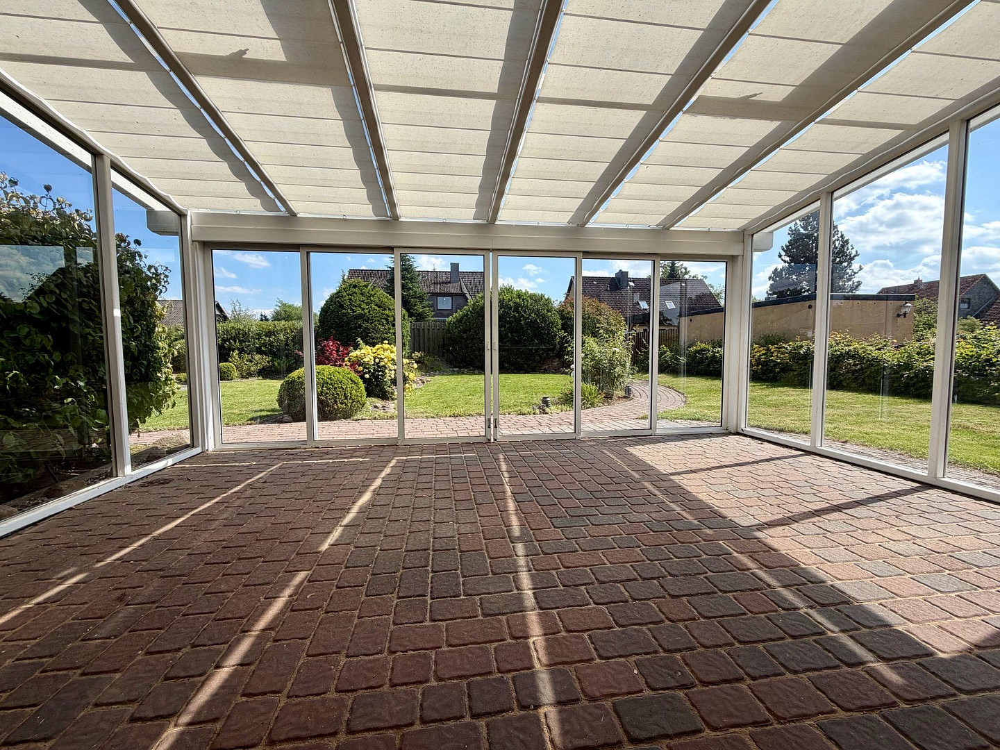 Exklusives Einfamilienhaus mit Panorama-Wintergarten, Sauna, Pelletheizung & Traumgarten in Melbeck – Sonnenring 4, 21406 Melbeck – Vorschaubild 15