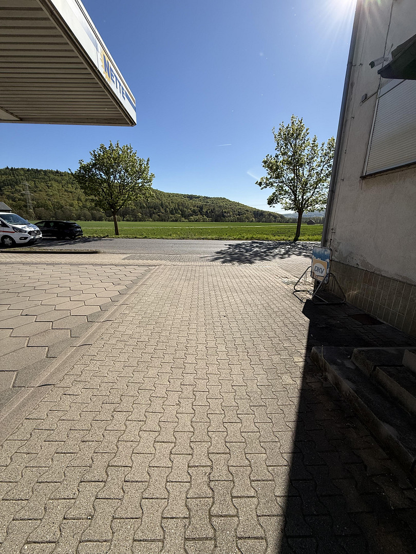 Investment oder Eigenheim mit Garten in Ortsrandlage von Borken-Kerstenhausen – Frankfurter Straße 22, 34582 Borken - Kerstenhausen(Kerstenhausen) – Vorschaubild 3