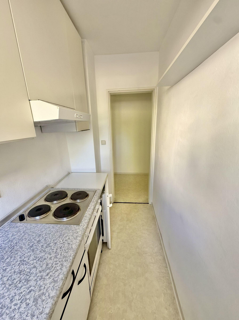 Charmante 1-Zimmer-Wohnung mit großem Balkon & Einbauküche – ruhig & grün im Westenviertel – Regensburg(Westenviertel) – Vorschaubild 10