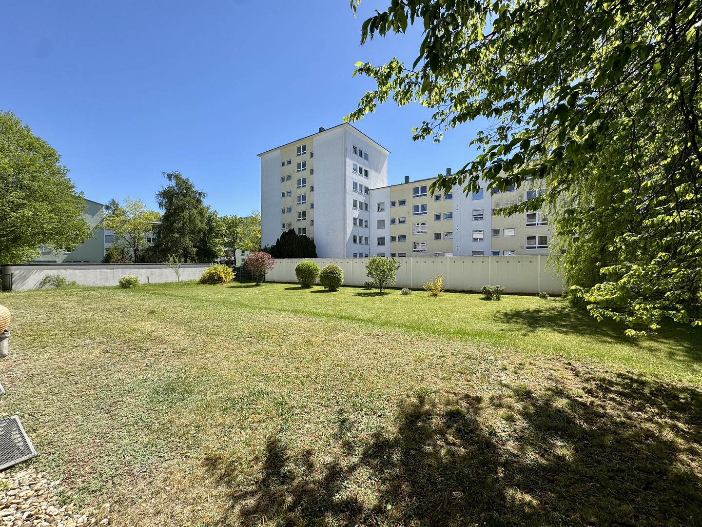 Charmante 1-Zimmer-Wohnung mit großem Balkon & Einbauküche – ruhig & grün im Westenviertel – Regensburg(Westenviertel) – Vorschaubild 23