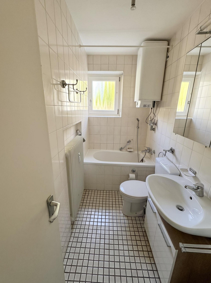 Charmante 1-Zimmer-Wohnung mit großem Balkon & Einbauküche – ruhig & grün im Westenviertel – Regensburg(Westenviertel) – Vorschaubild 7