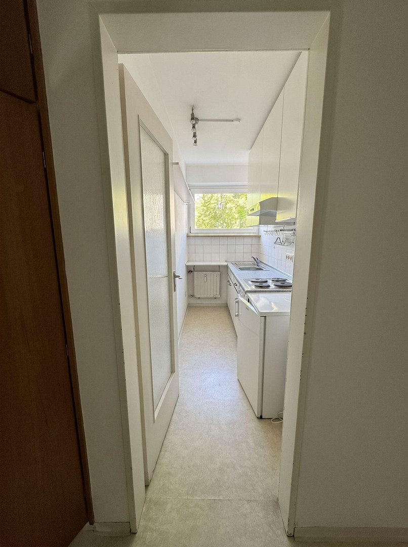 Charmante 1-Zimmer-Wohnung mit großem Balkon & Einbauküche – ruhig & grün im Westenviertel – Regensburg(Westenviertel) – Vorschaubild 5